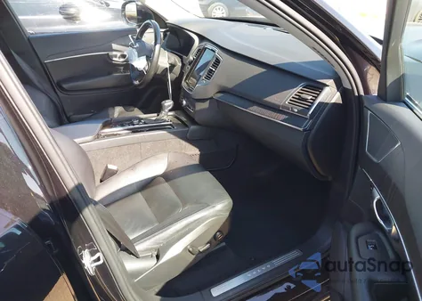 2020 Volvo Xc90 T5 Momentum 7 Passenger z USA, uszkodzony, nr VIN YV4102PK9L1533600